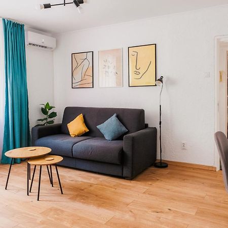 Cozy Apartment Ultracentral Universitate Square Bucarest Esterno foto