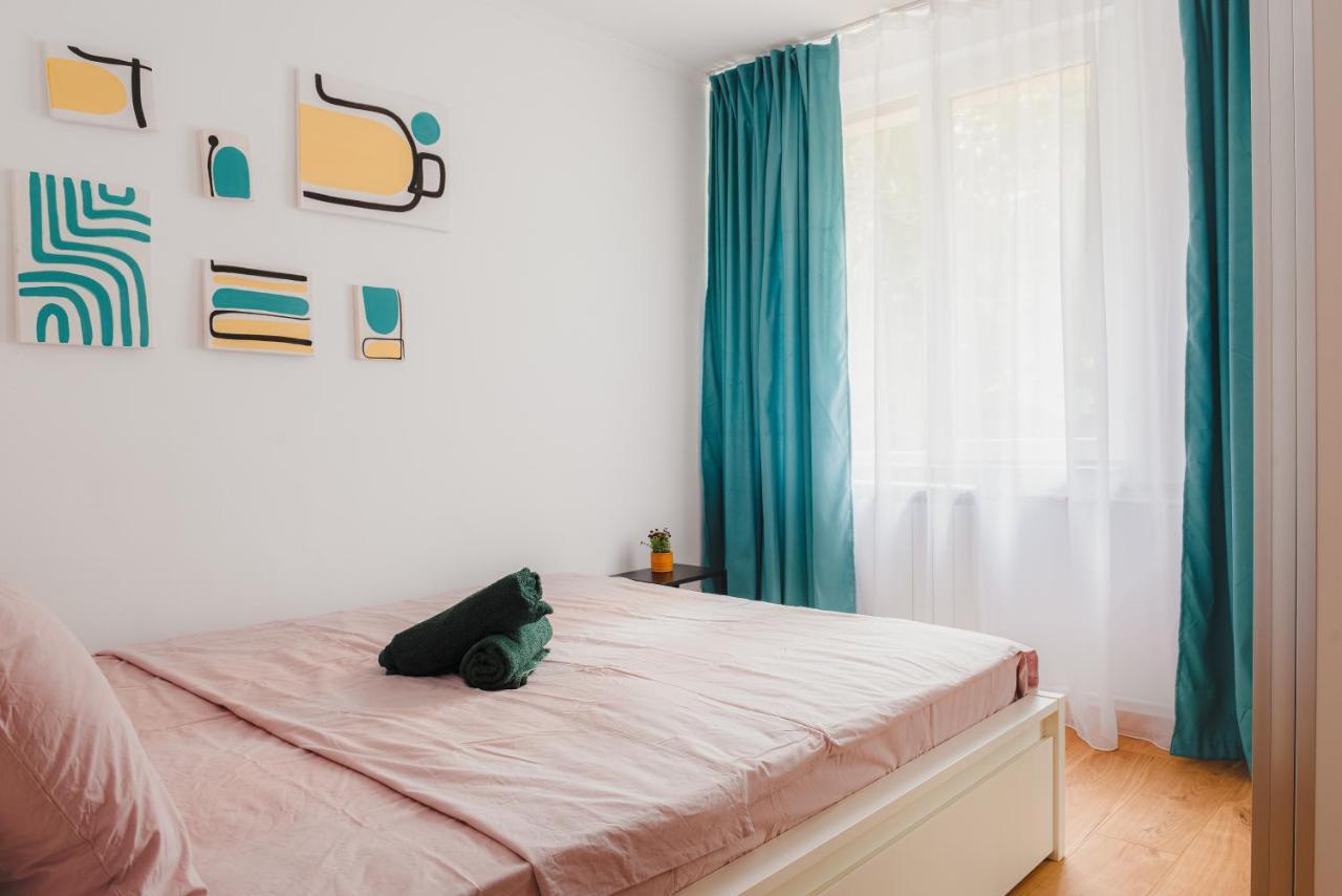 Cozy Apartment Ultracentral Universitate Square Bucarest Esterno foto